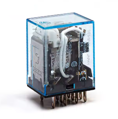 Lifta starpposma relejs